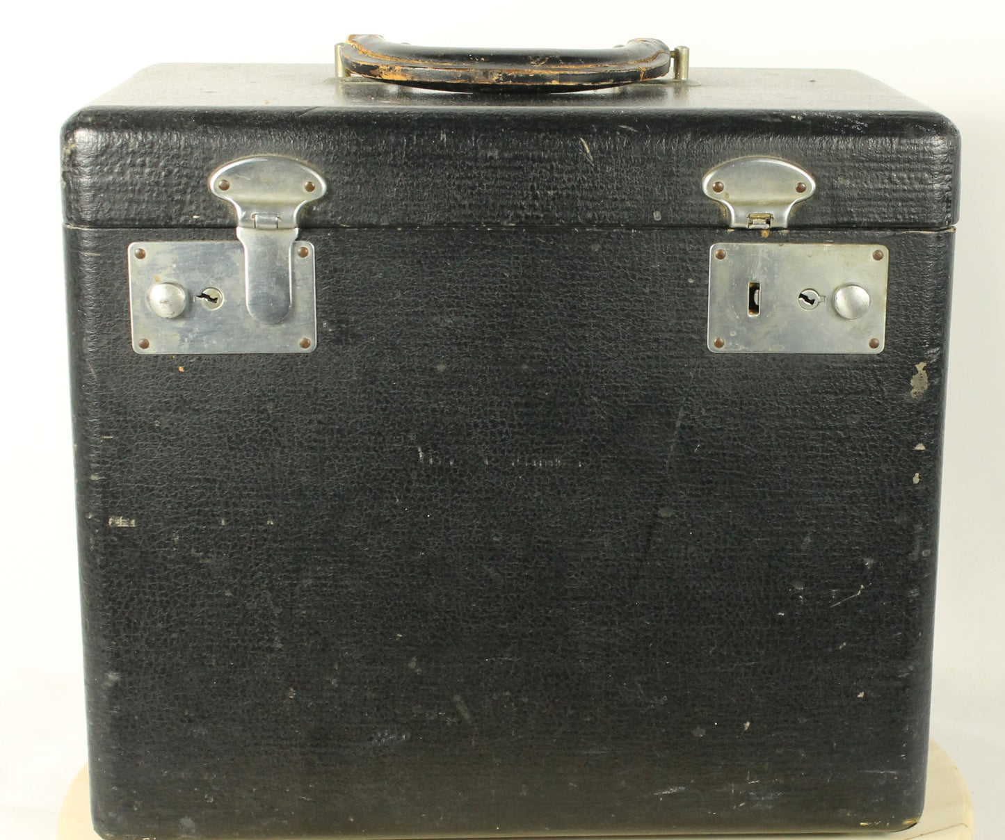 Vintage 1948 Singer Featherweight 221 (S/N EE575605) with Original Case & Huge Accessory Lot