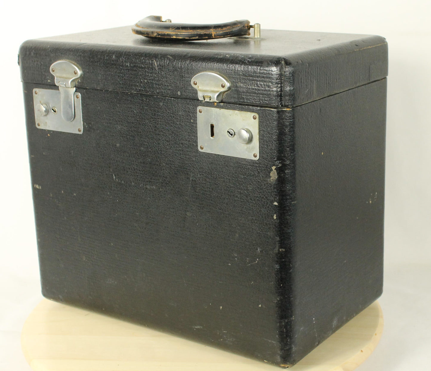 Vintage 1948 Singer Featherweight 221 (S/N EE575605) with Original Case & Huge Accessory Lot