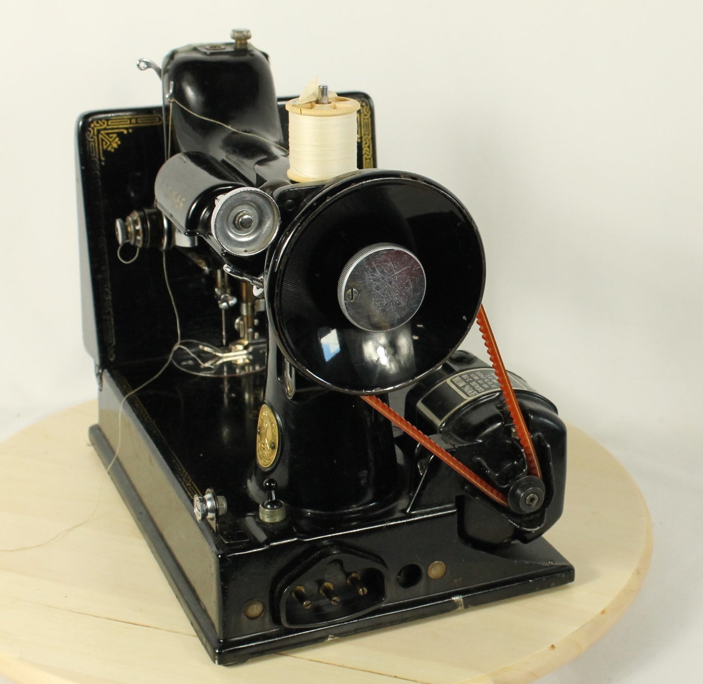 Vintage 1948 Singer Featherweight 221 (S/N EE575605) with Original Case & Huge Accessory Lot