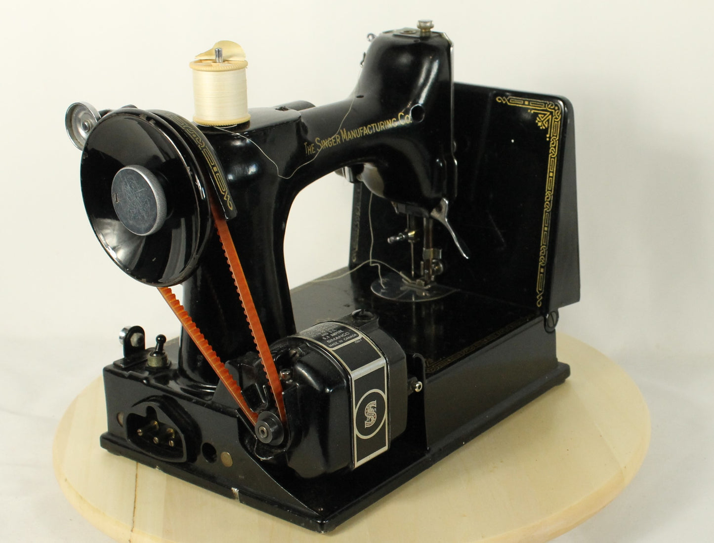 Vintage 1948 Singer Featherweight 221 (S/N EE575605) with Original Case & Huge Accessory Lot