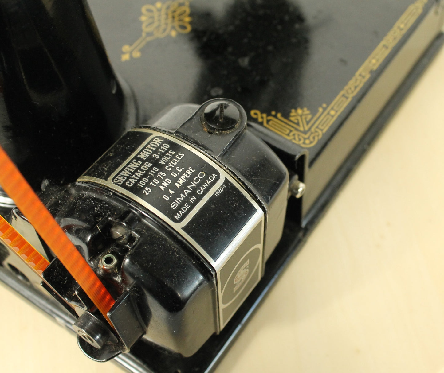 Vintage 1948 Singer Featherweight 221 (S/N EE575605) with Original Case & Huge Accessory Lot