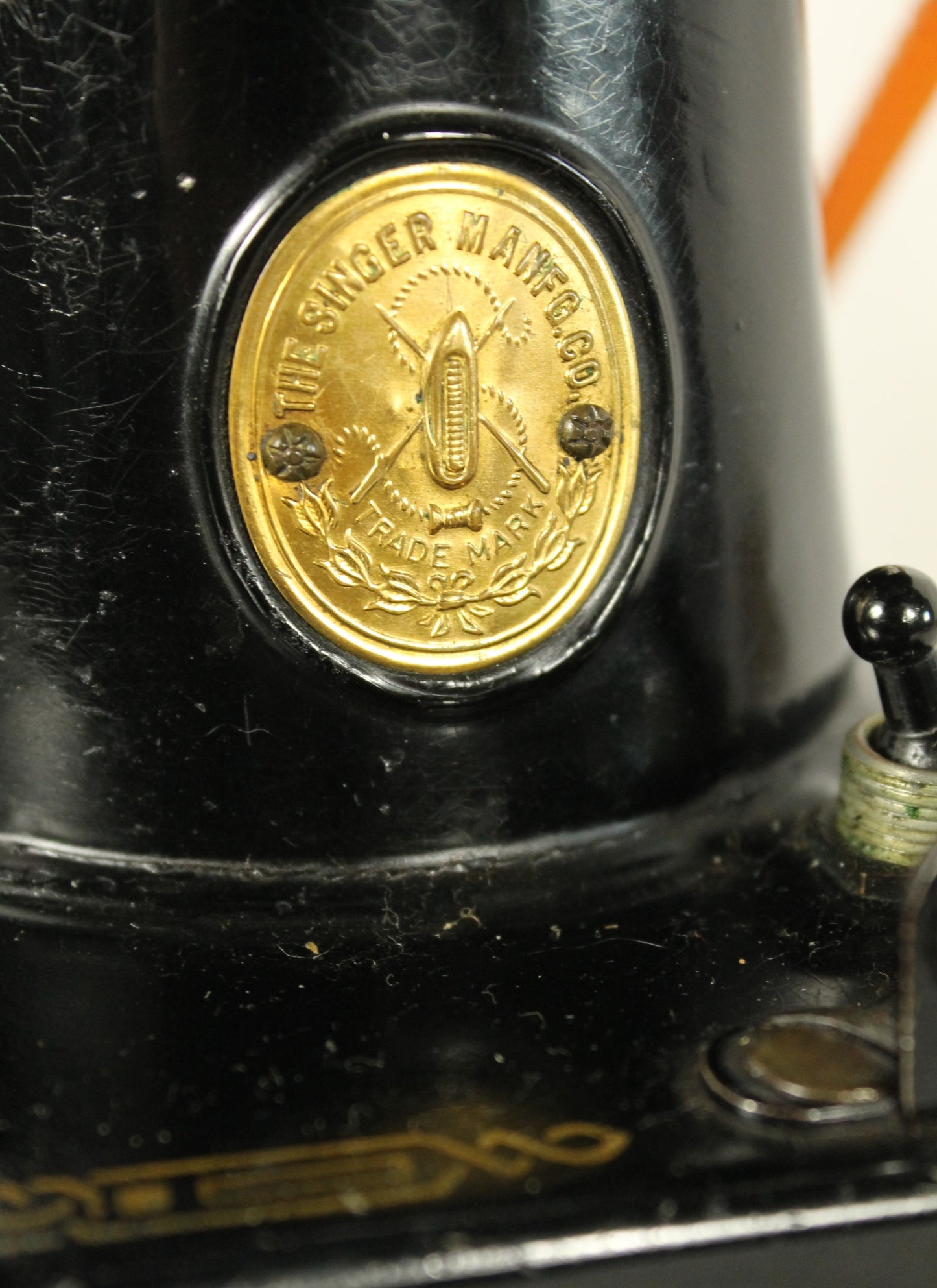 Vintage 1948 Singer Featherweight 221 (S/N EE575605) with Original Case & Huge Accessory Lot