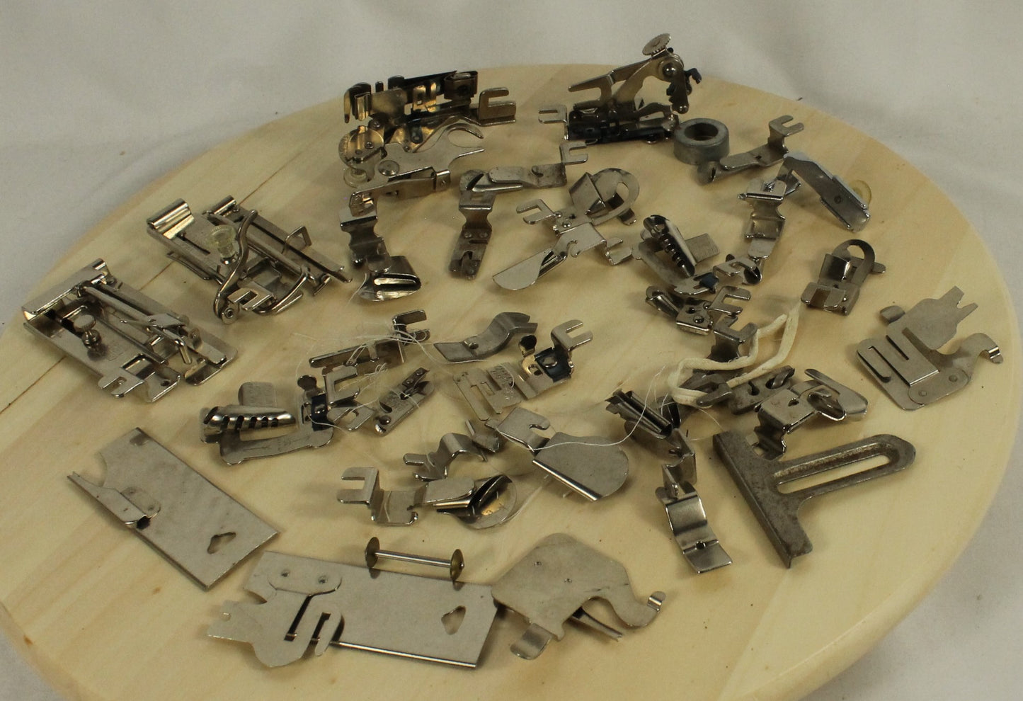 Vintage 1948 Singer Featherweight 221 (S/N EE575605) with Original Case & Huge Accessory Lot