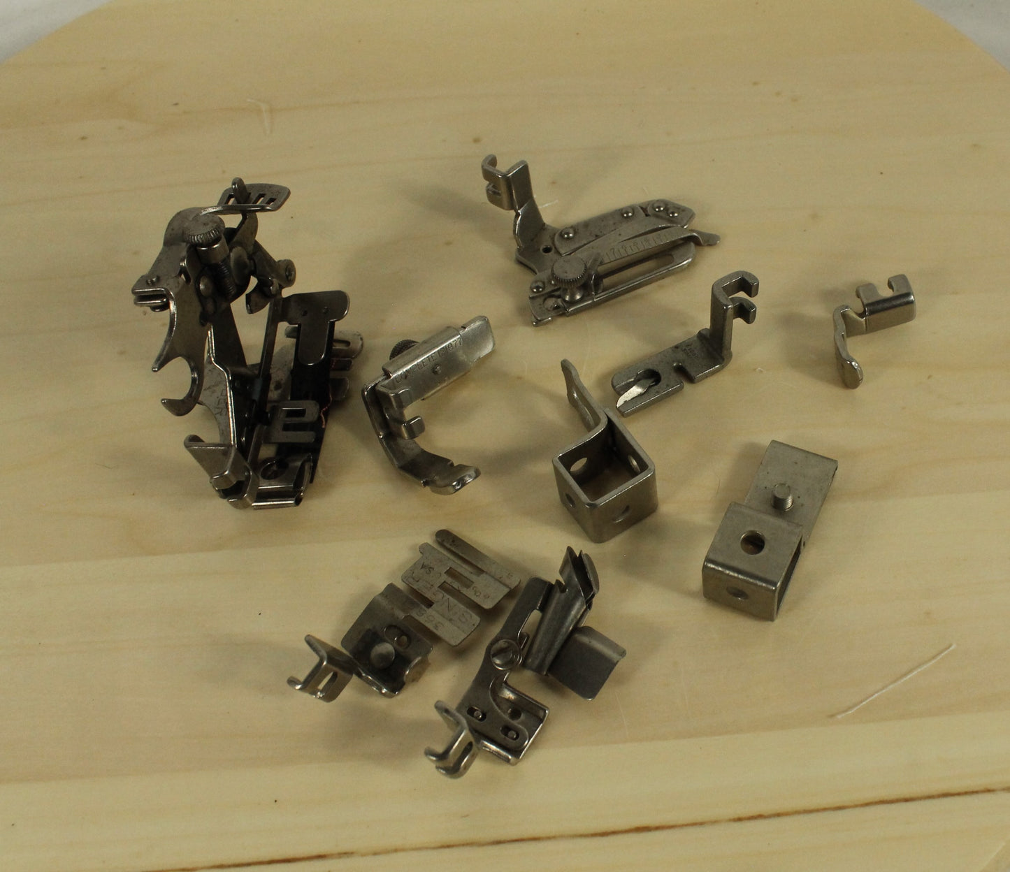 Vintage 1948 Singer Featherweight 221 (S/N EE575605) with Original Case & Huge Accessory Lot