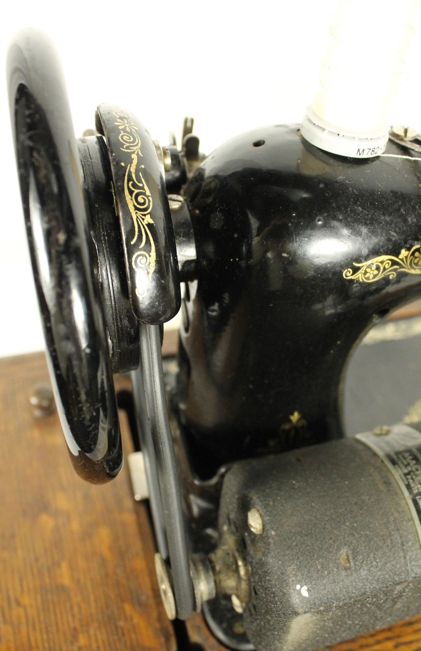 Antique 1917 Singer 66 Sewing Machine with Filigree Decals