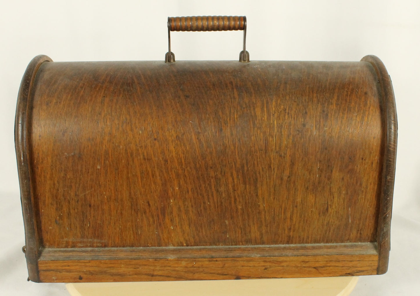 Antique 1917 Singer 66 Sewing Machine with Filigree Decals