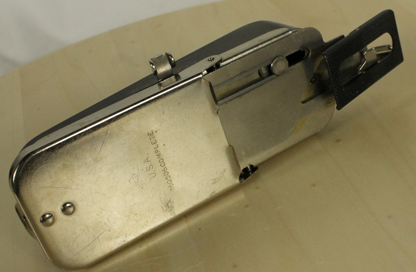 Antique 1917 Singer 66 Sewing Machine with Filigree Decals