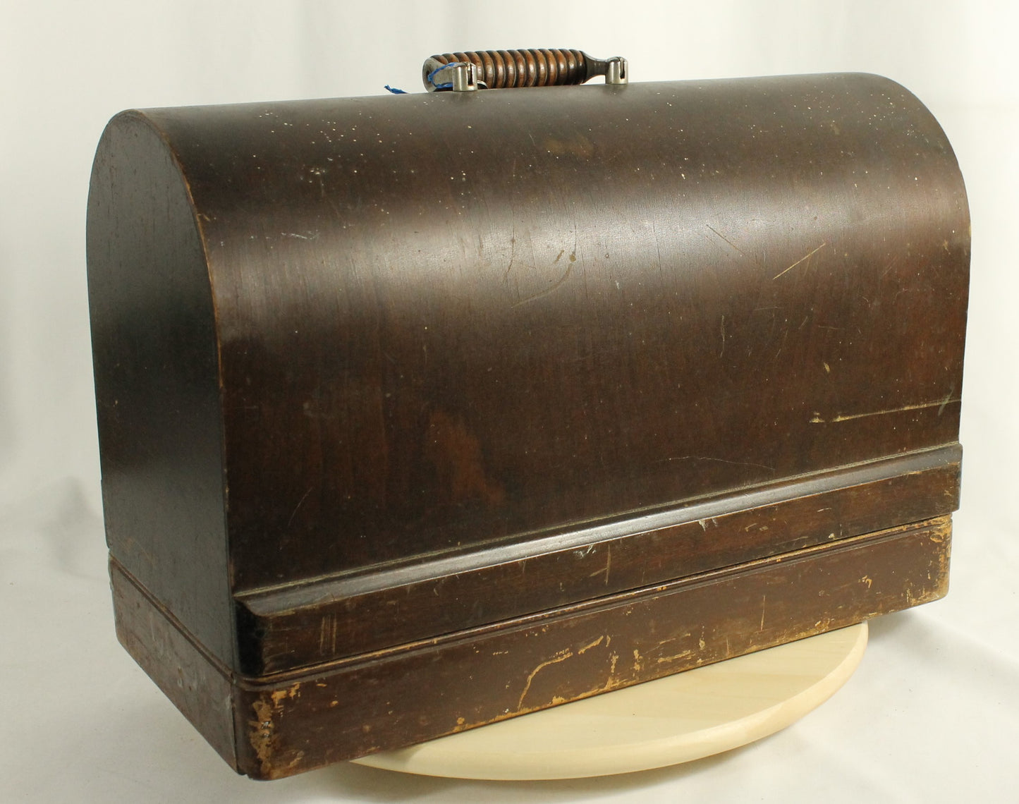 Antique 1923 Singer Model 128-3 "Red Eye" Sewing Machine with Case and Buttonholer Attachment