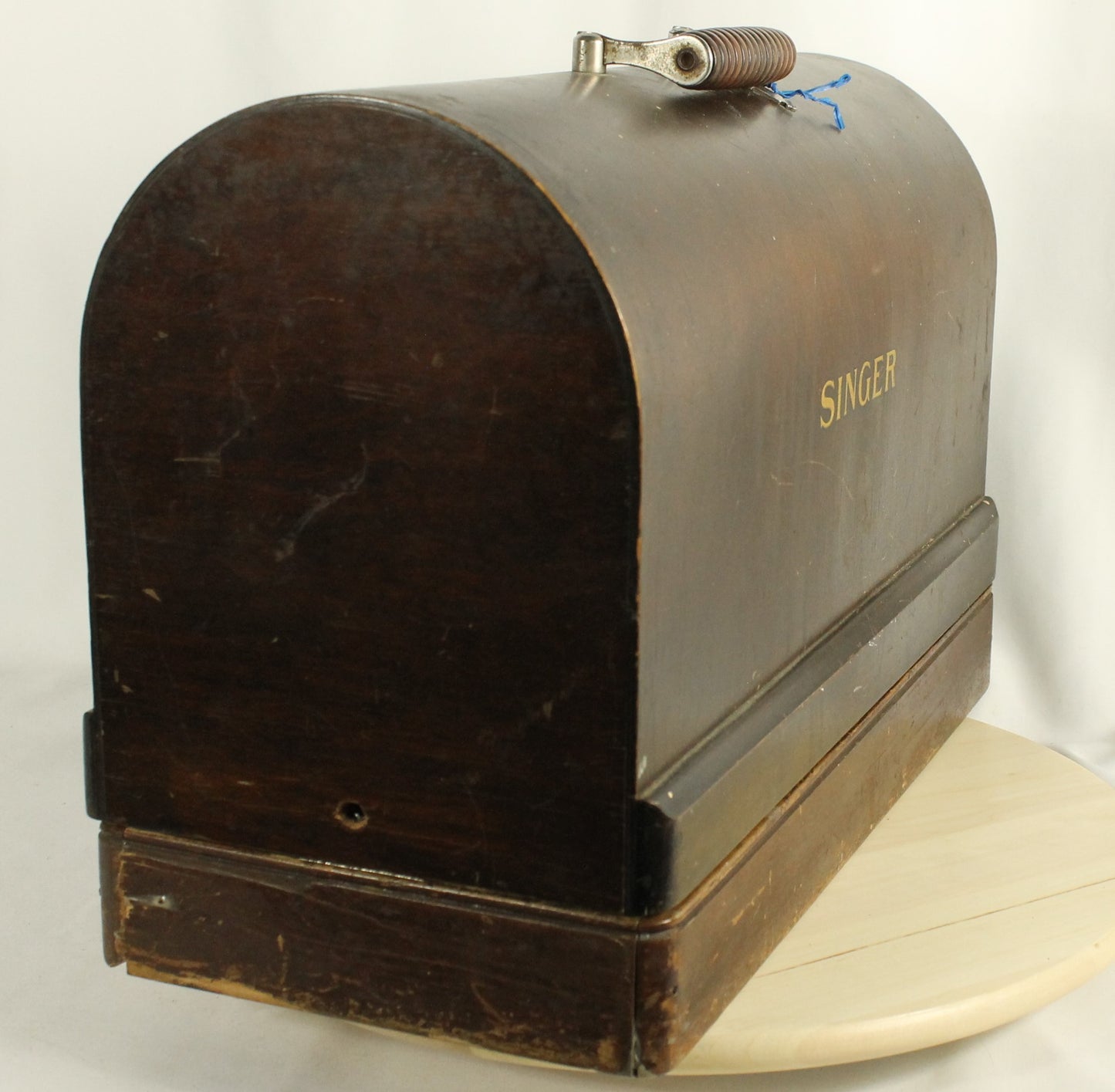 Antique 1923 Singer Model 128-3 "Red Eye" Sewing Machine with Case and Buttonholer Attachment