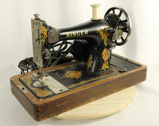 Antique 1923 Singer Model 128-3 "Red Eye" Sewing Machine with Case and Buttonholer Attachment