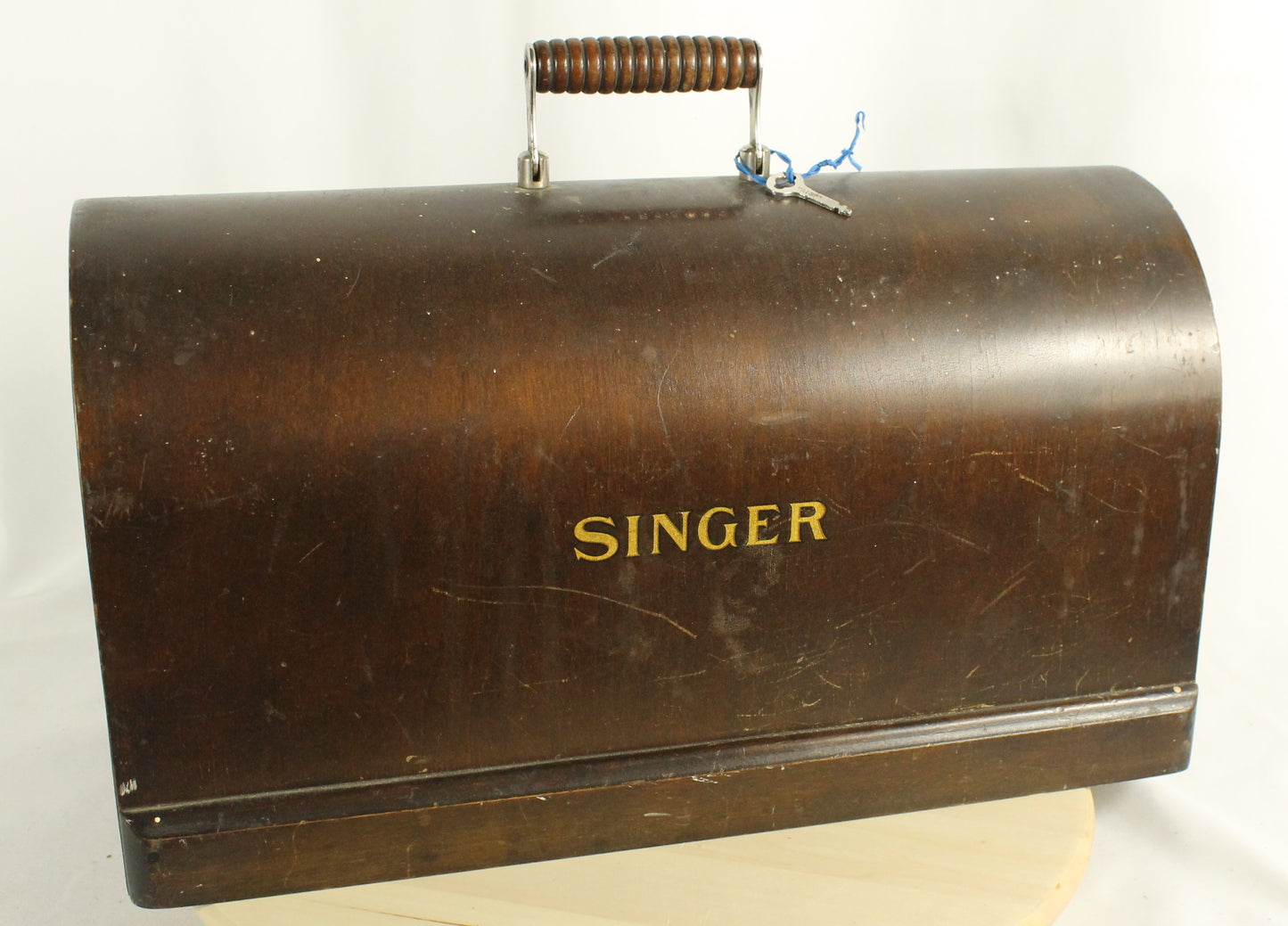 Antique 1923 Singer Model 128-3 "Red Eye" Sewing Machine with Case and Buttonholer Attachment