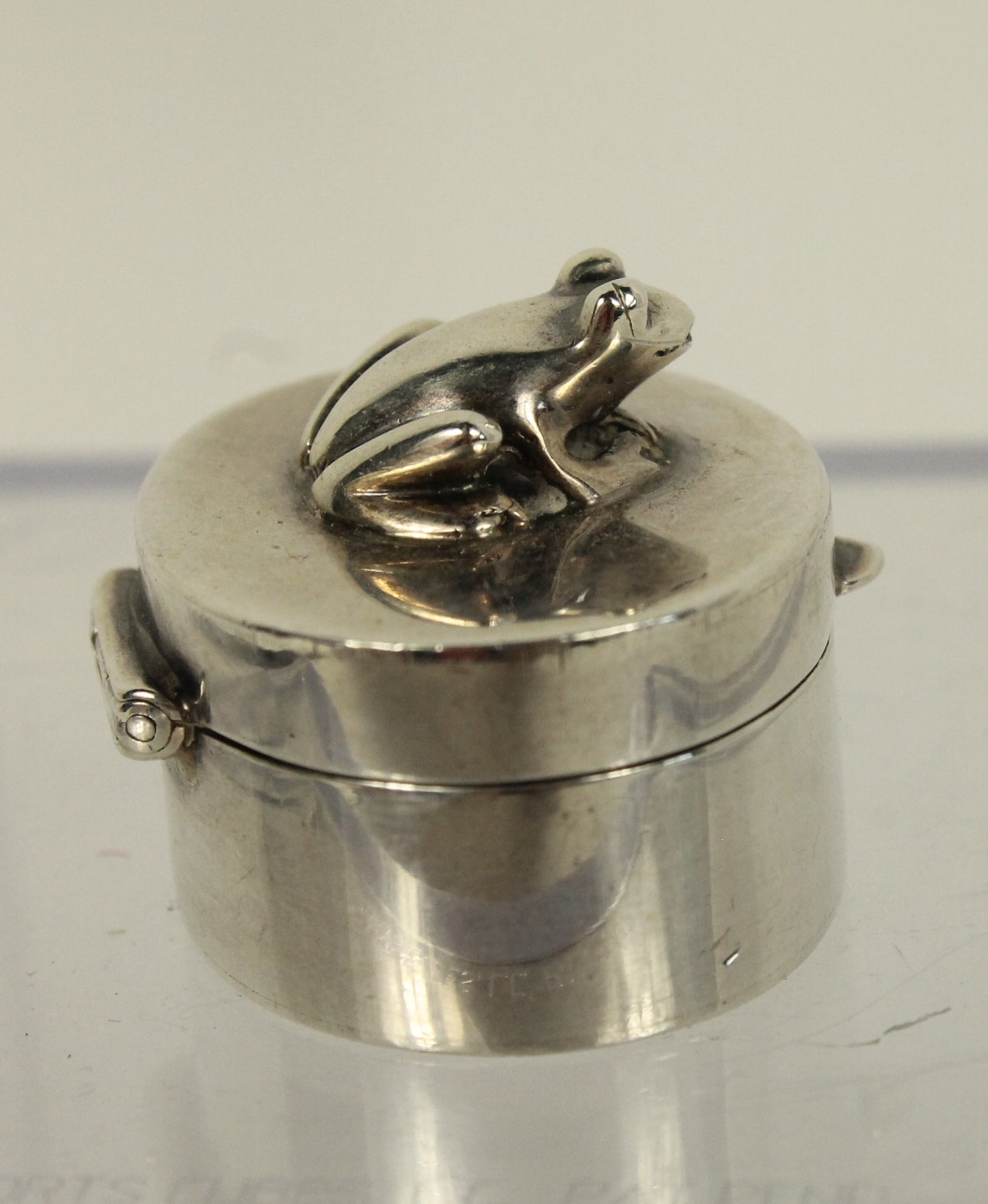 Sterling Silver Frog Pill Box or Trinket Box - Miniature Collectible Hinged Box