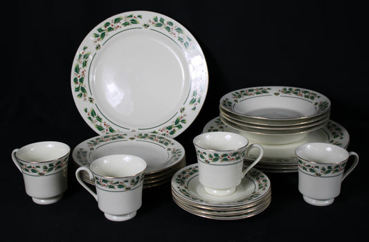Elegant Holly Traditions 20-Piece Holiday Dinnerware Set with 22k Gold Accent