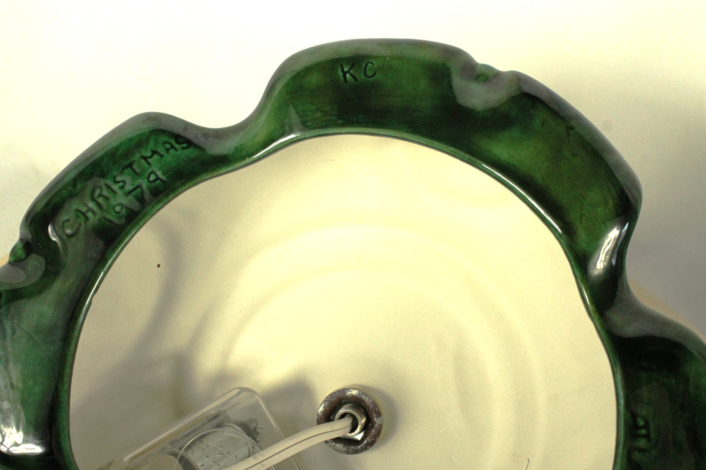 Vintage Atlantic Mold Ceramic Musical Christmas Tree - Dated 1979 (19.5" Tall)