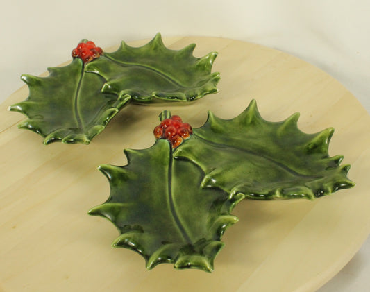 Vintage Jamar Holly Leaf Candy/Trinket Dish Set (Set of 2)