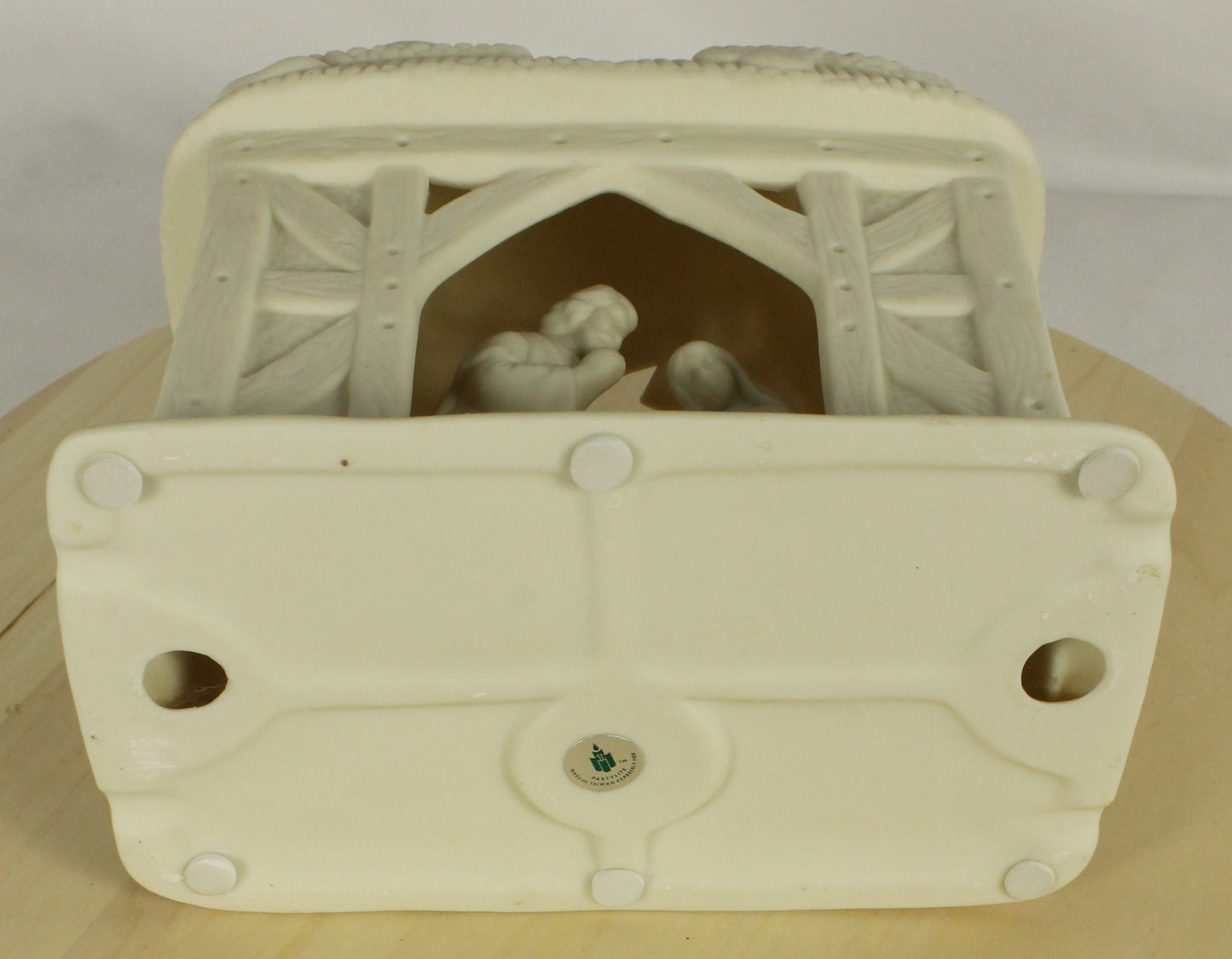 Partylite Tealight Manger Candle Holder