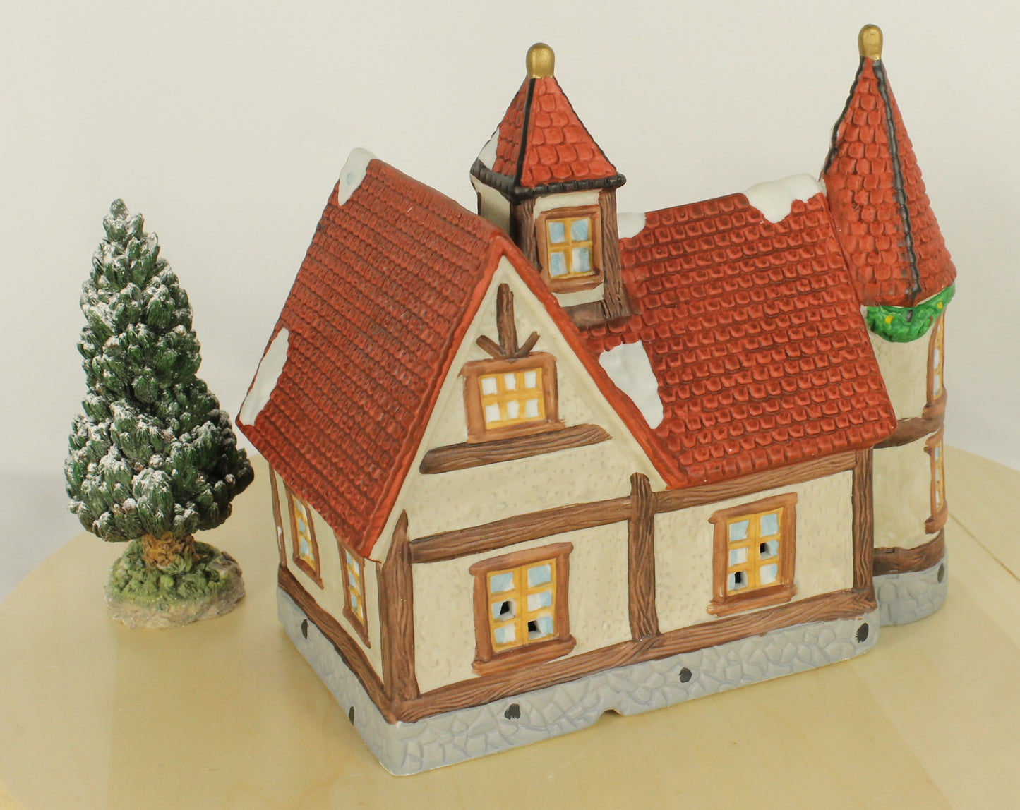 Yarmouth Christmas Village with Accessories