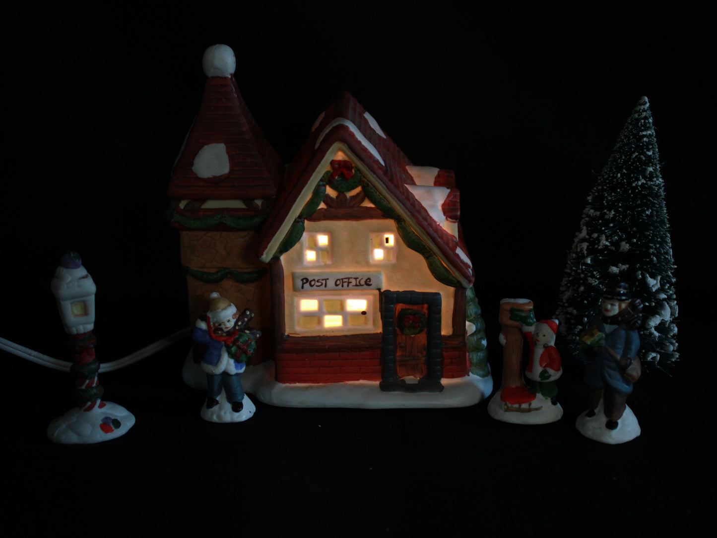 Instant Victorian Christmas Village! 5 Zellers Lighted Ceramic Sets (Open Boxes)