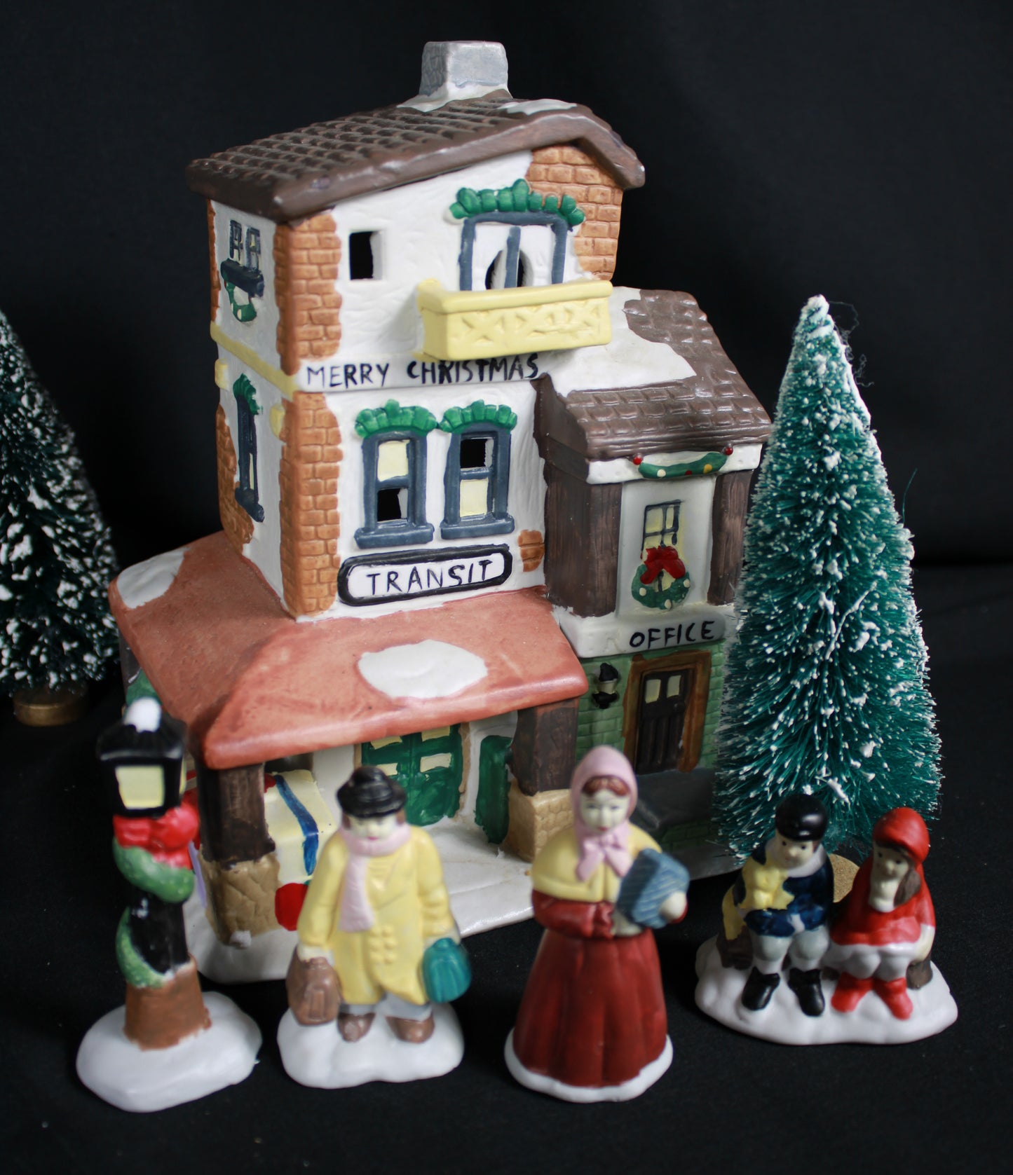 Instant Victorian Christmas Village! 5 Zellers Lighted Ceramic Sets (Open Boxes)