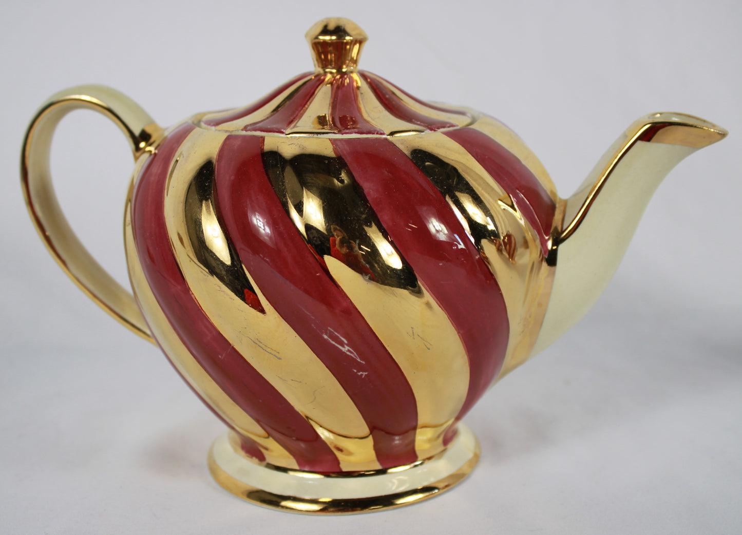 Vintage Sadler England Red and Gold Swirl Tea Set