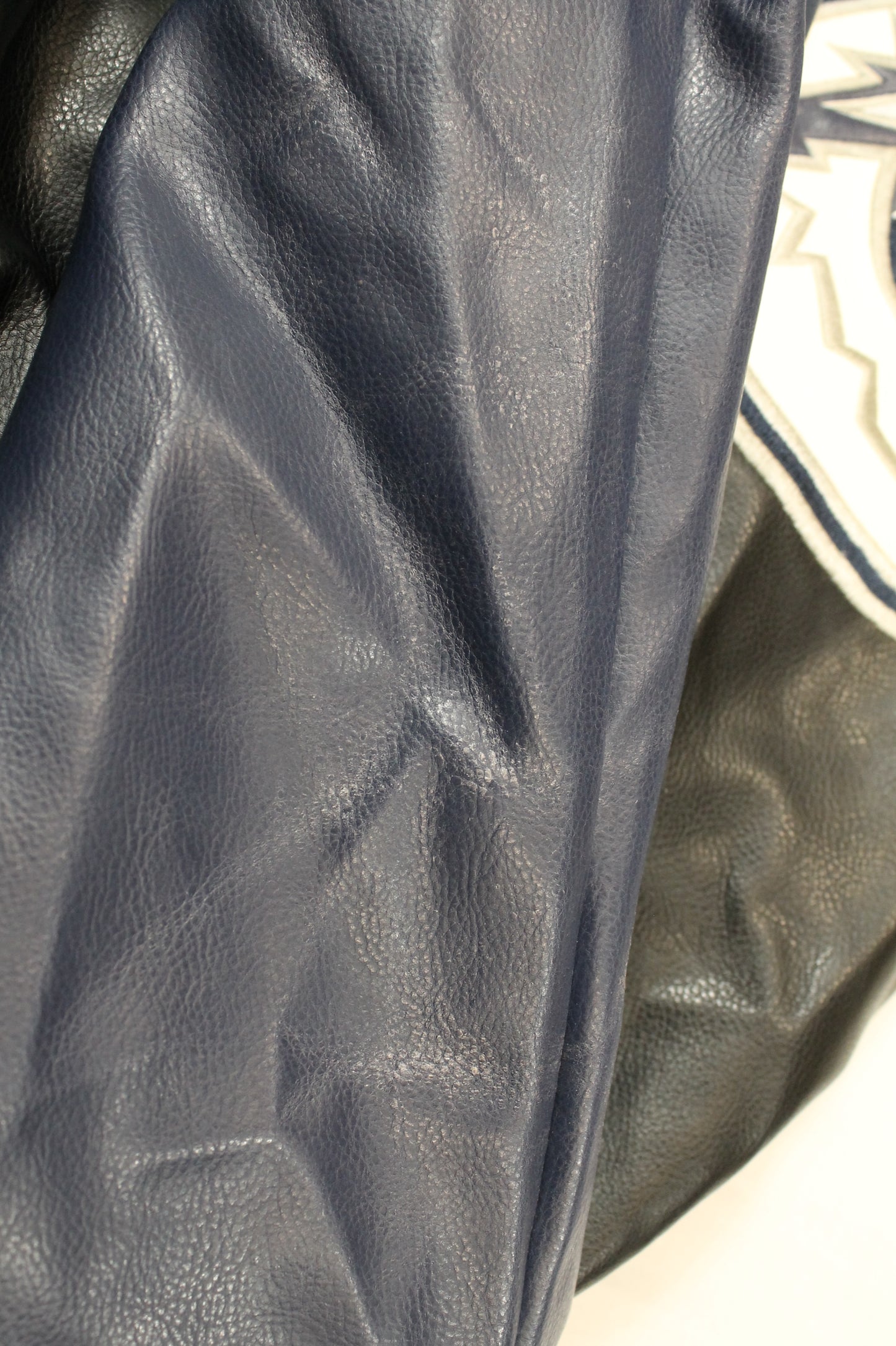 Vancouver Canucks Leather Jacket Size XL