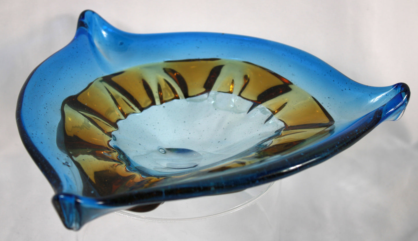 Mid-Century Modern Azure and Amber Biomorphic Art Glass Centerpiece