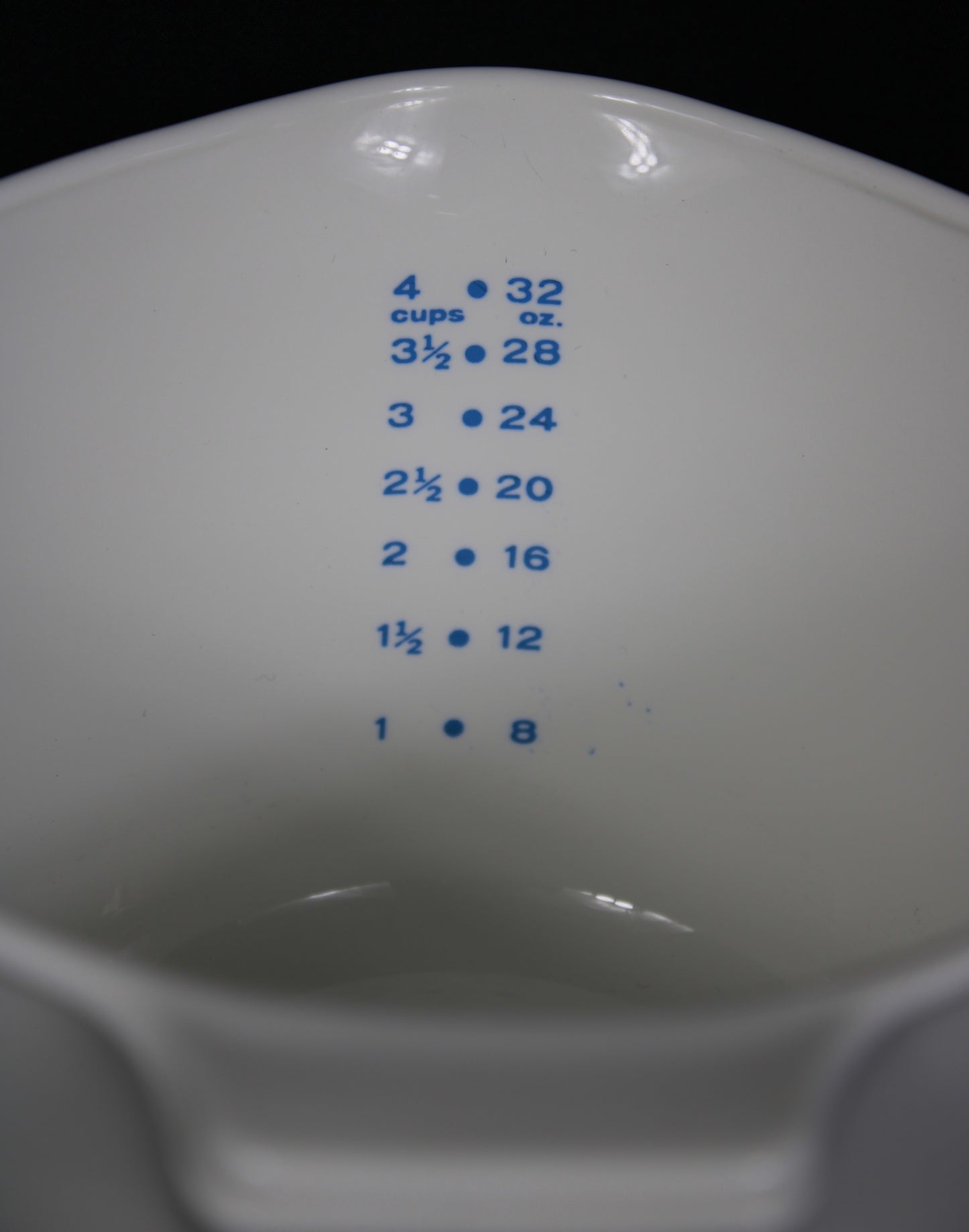 Vintage Corning Ware Blue Cornflower 4-Cup Saucemaker Measuring Pitcher