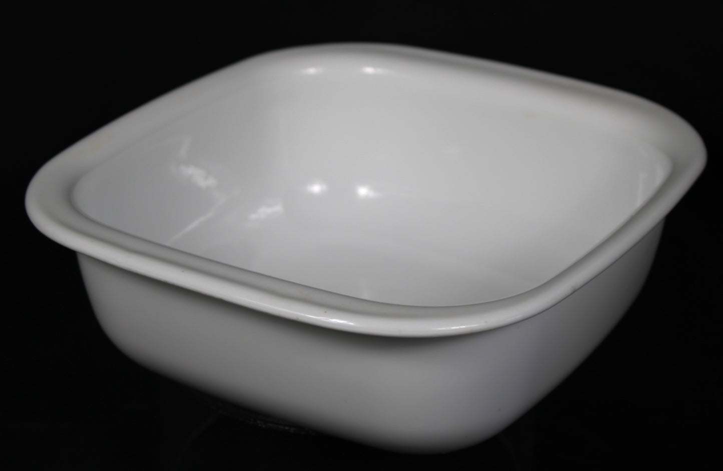 Corning Ware Simply Lite 1.5-Quart White Glass Bakeware Casserole Dish