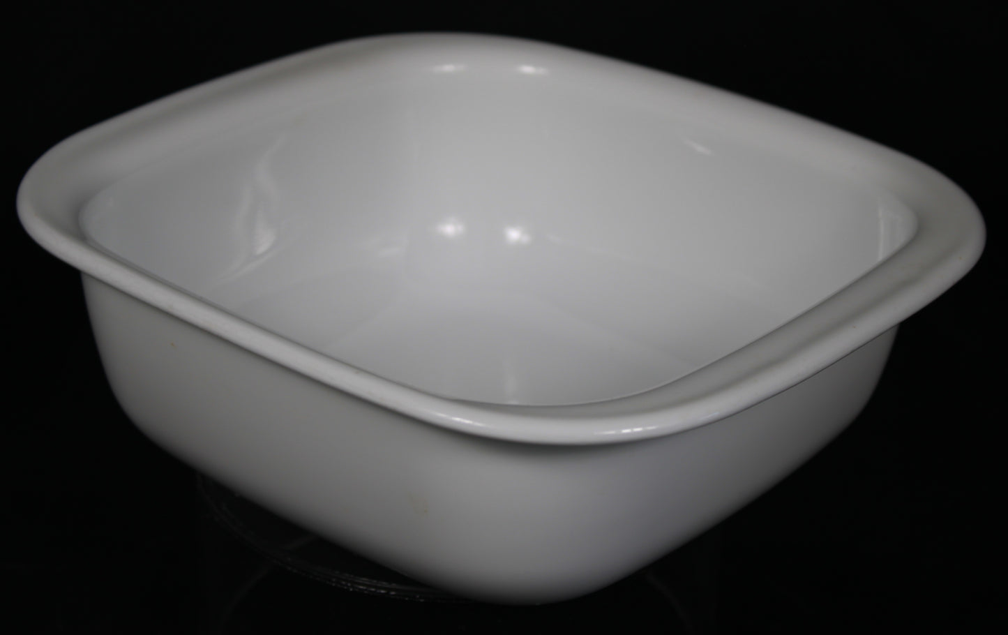Corning Ware Simply Lite 1.5-Quart White Glass Bakeware Casserole Dish