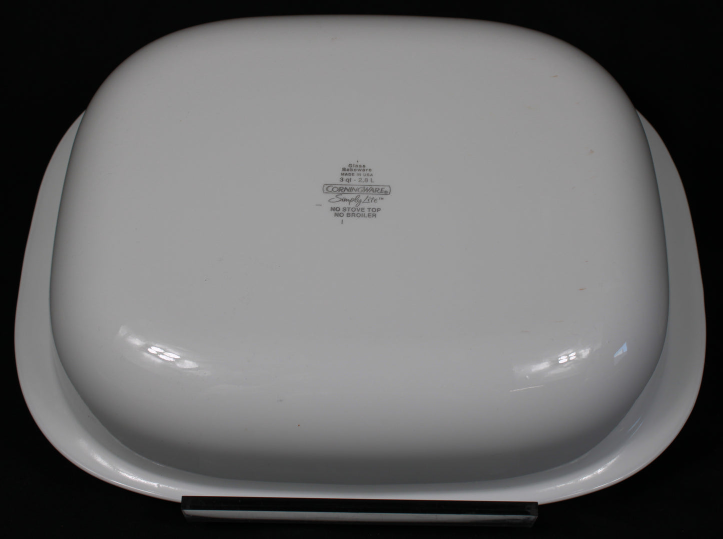 Corning Ware Simply Lite 3-Quart Square White Glass Bakeware Casserole Dish