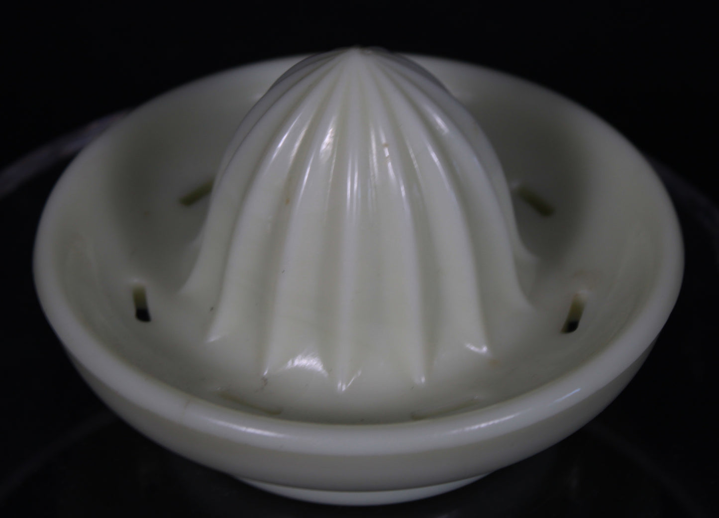 Uranium Custard Glass Citrus Juicer Reamer Insert