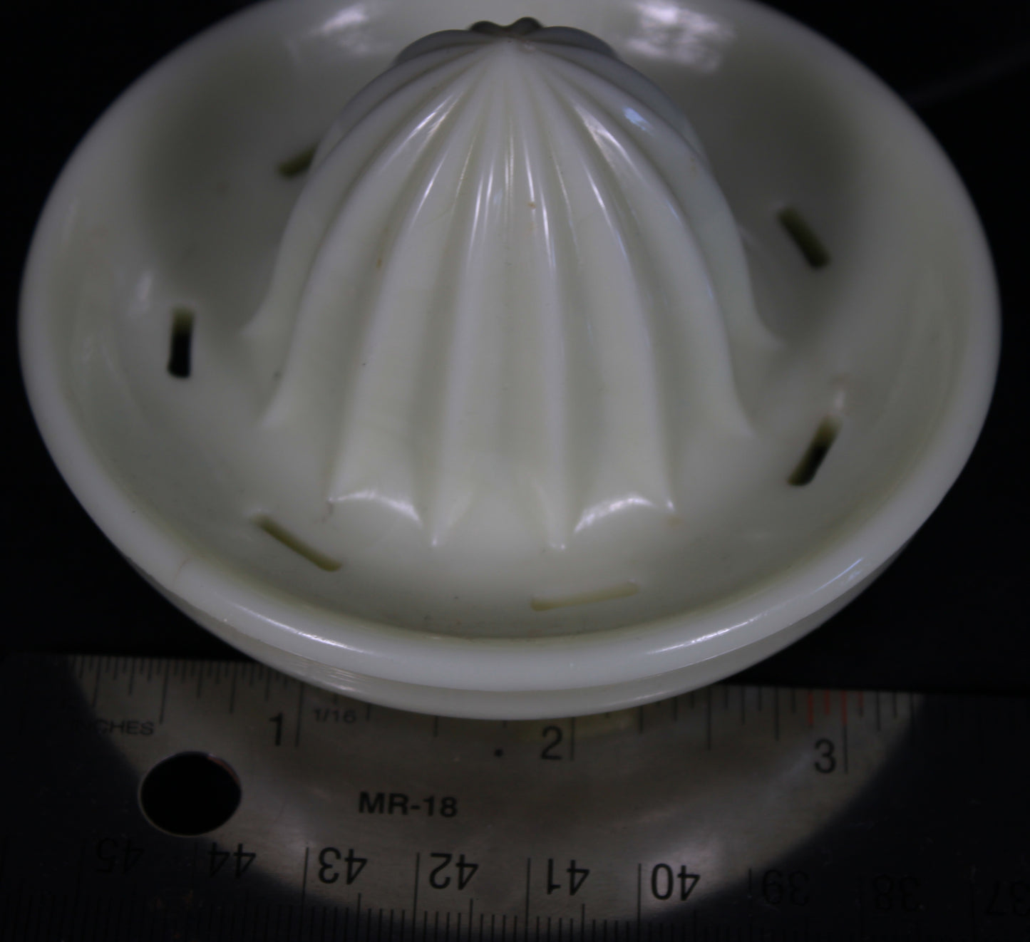 Uranium Custard Glass Citrus Juicer Reamer Insert
