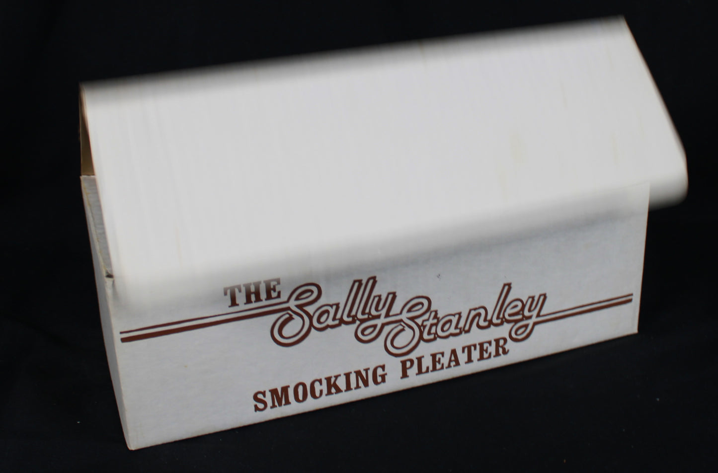 Vintage Sally Stanley Smocking Pleater - 24 Row Needle Capacity