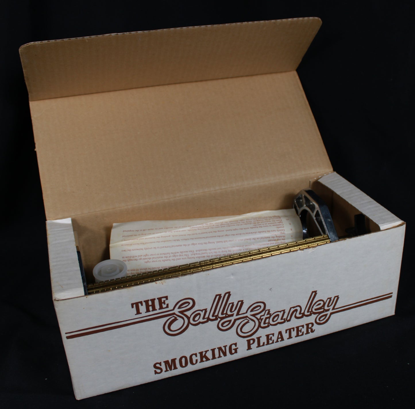 Vintage Sally Stanley Smocking Pleater - 24 Row Needle Capacity