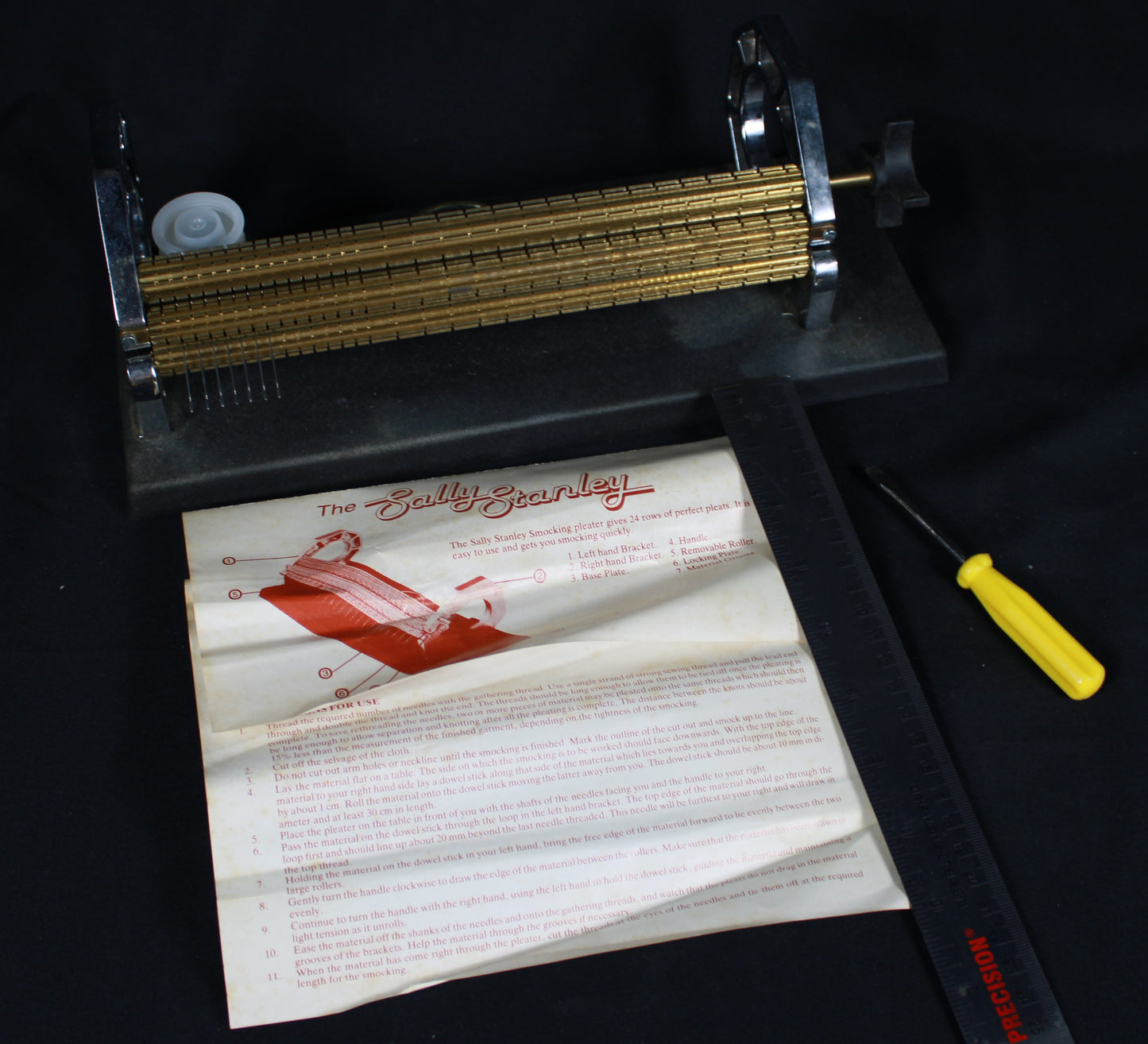 Vintage Sally Stanley Smocking Pleater - 24 Row Needle Capacity