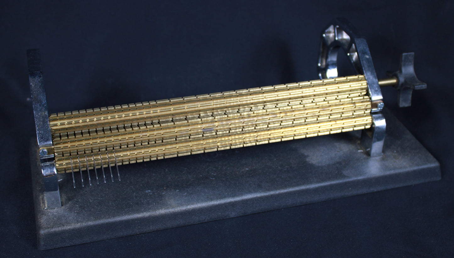 Vintage Sally Stanley Smocking Pleater - 24 Row Needle Capacity