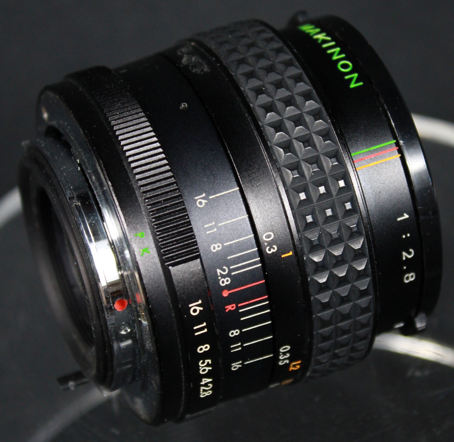 Makinnon Multi-Coated 28mm f/2.8 Wide-Angle Lens with 55mm Front Cap