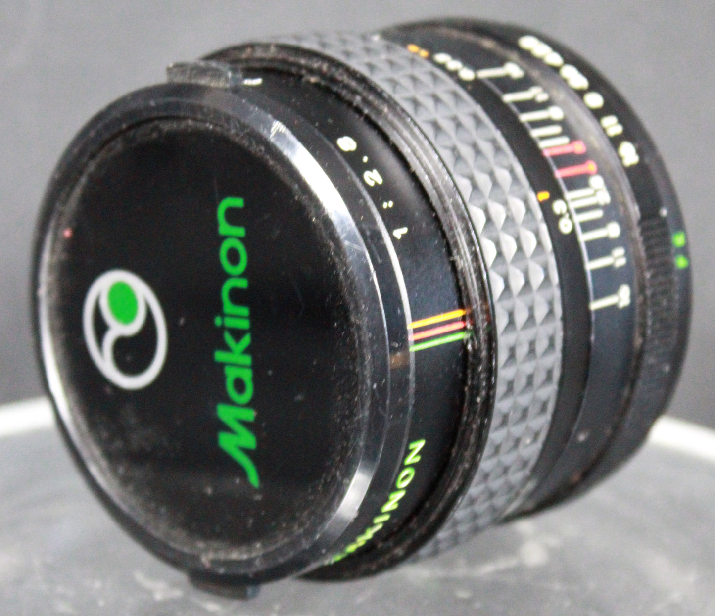 Makinnon Multi-Coated 28mm f/2.8 Wide-Angle Lens with 55mm Front Cap