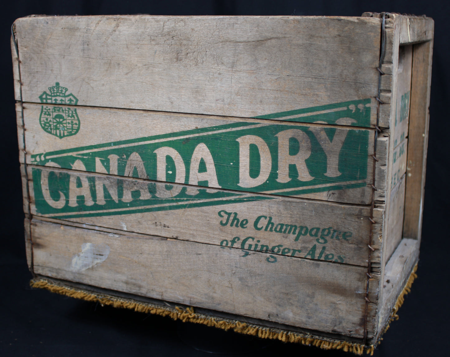 Vintage 1960 Canada Dry Wooden Ginger Ale Soda Crate