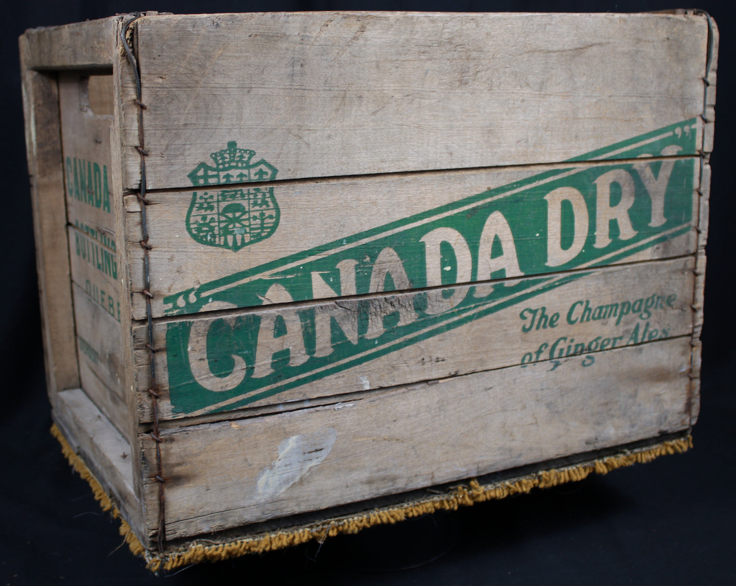 Vintage 1960 Canada Dry Wooden Ginger Ale Soda Crate