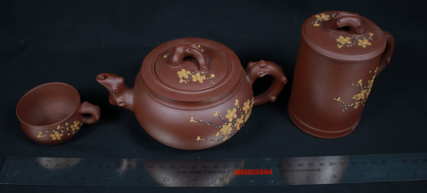 Chinese Yixing Zisha Clay Plum Blossom Tea Set