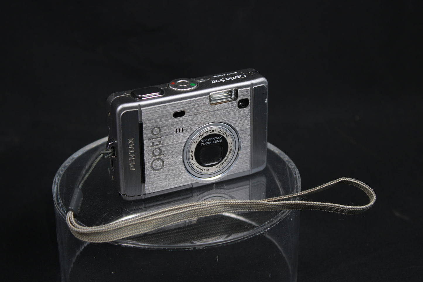 Pentax Optio S30 3.2MP Vintage Digital Compact Camera