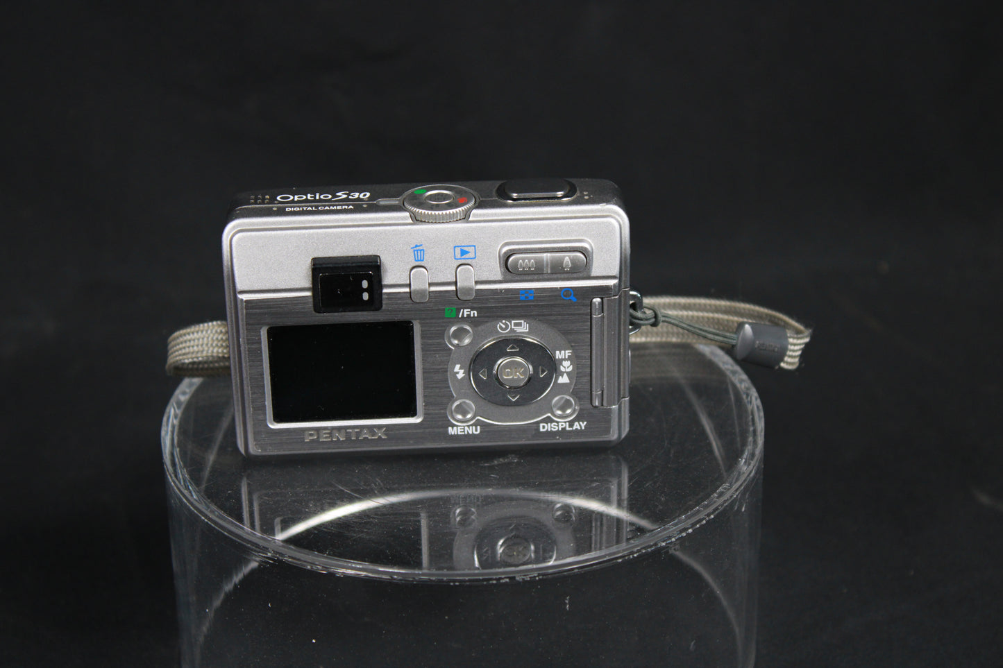 Pentax Optio S30 3.2MP Vintage Digital Compact Camera