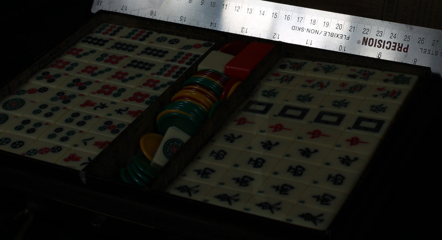 Chinese Mahjong Set with Dragon and Phoenix Embellished Case