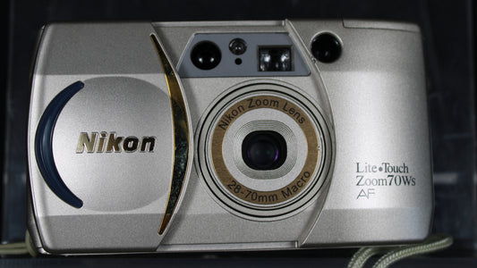 Nikon Lite Touch Zoom 70Ws AF 35mm Point and Shoot Film Camera with Case