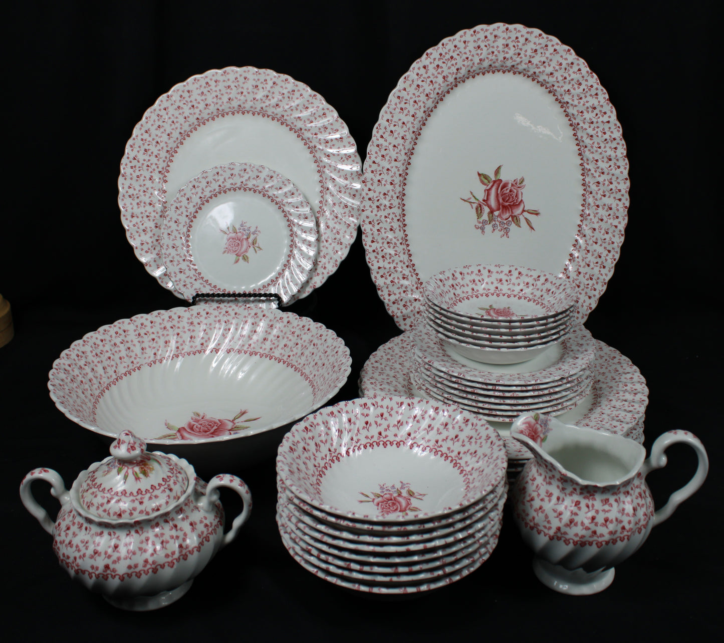 Vintage Johnson Bros Rose Bouquet Dinnerware Set - Made in England