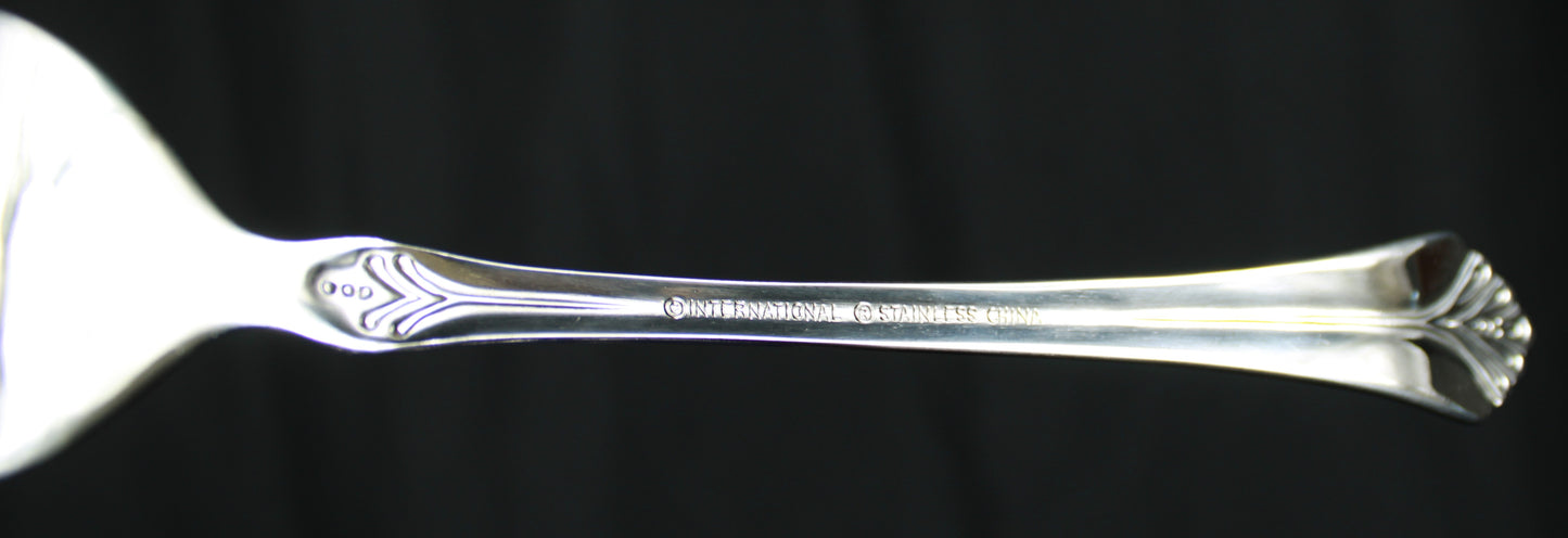 International Stainless Deep Silver Flatware Set with Wooden Storage Chest