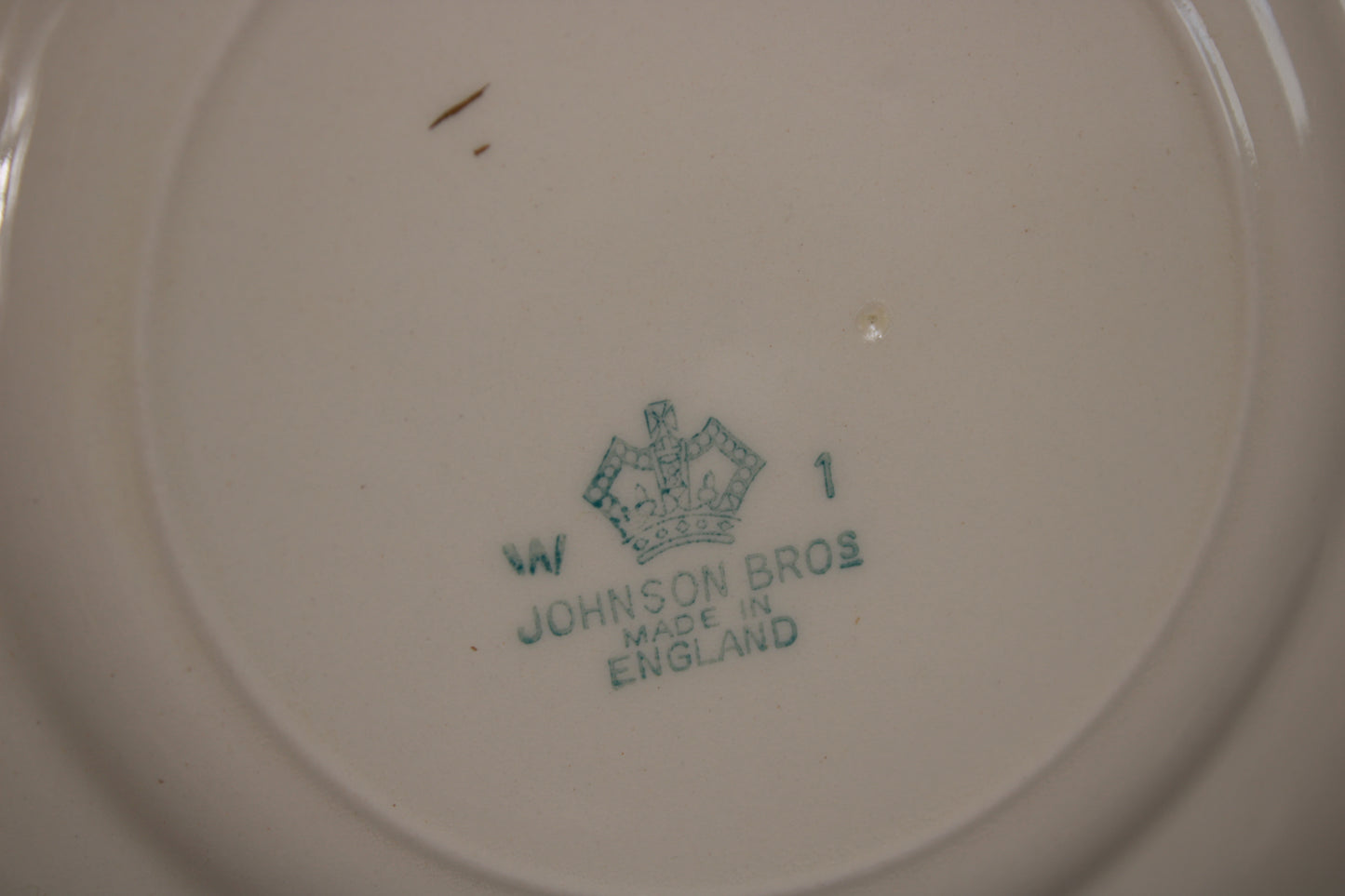 Vintage Johnson Bros England Blue Garland Dinnerware Set