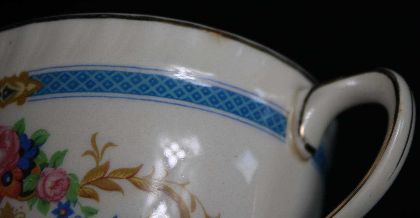 Vintage Johnson Bros England Blue Garland Dinnerware Set