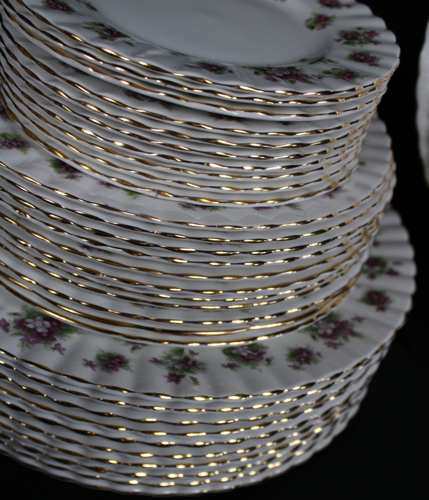 Royal Albert Sweet Violets Fine Bone China Dinnerware Set